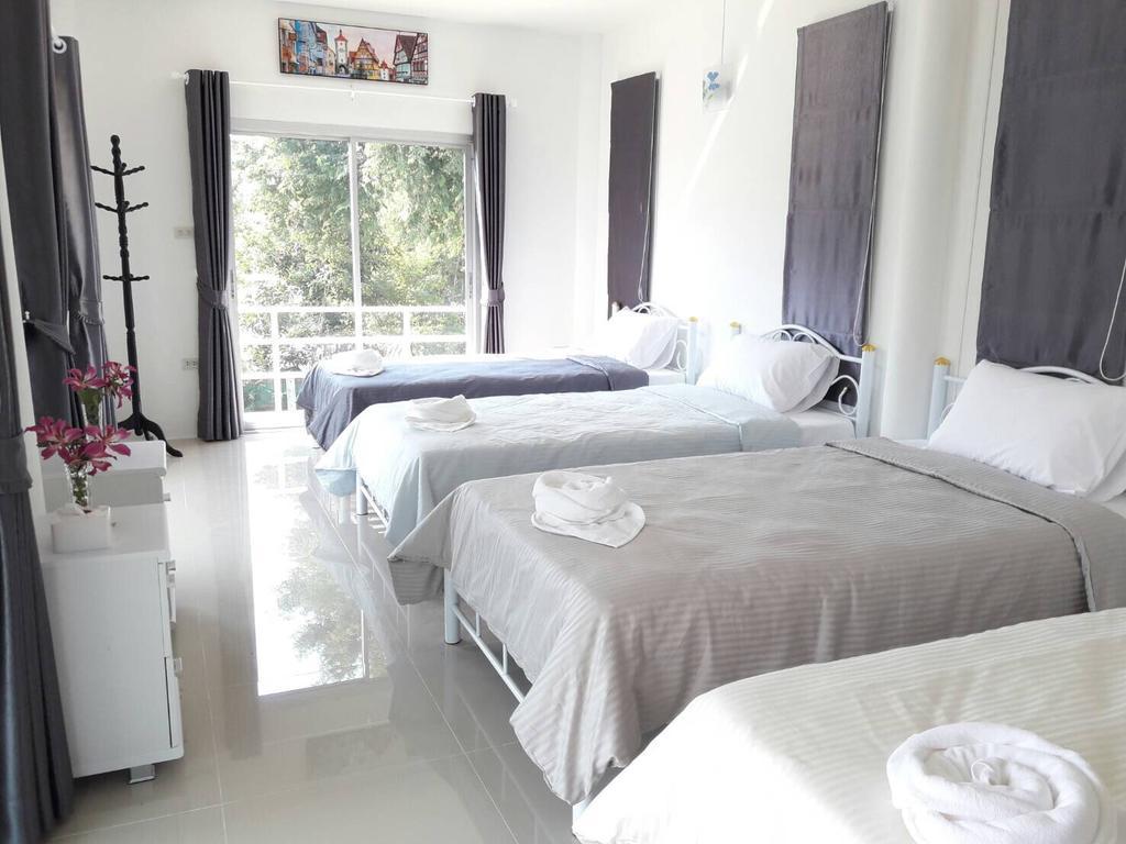 Baan Suan Geb Tawan Hotel Lopburi Bagian luar foto