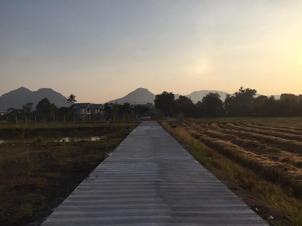 Baan Suan Geb Tawan Hotel Lopburi Bagian luar foto