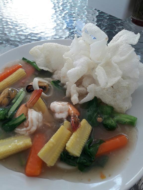 Baan Suan Geb Tawan Hotel Lopburi Bagian luar foto
